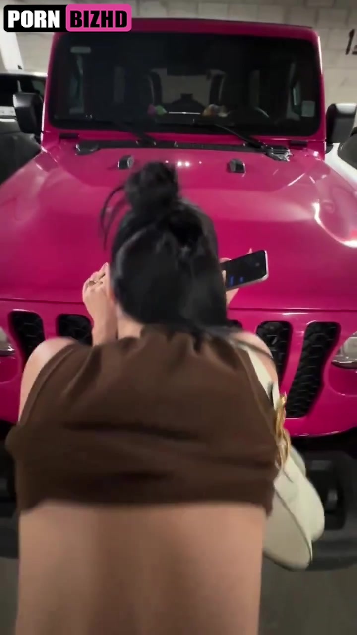 Camilla Araujo Leaked Onlyfans – Fuck in the parking lot !!!