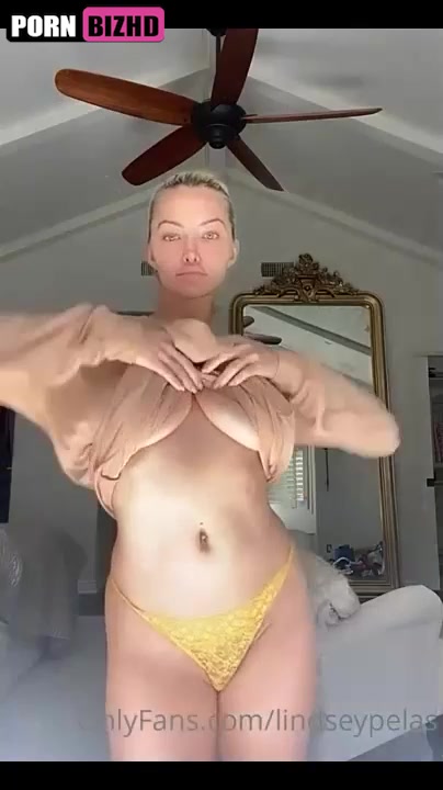 Lindsey Pelas Onlyfans Leaks – Blonde Big Tits