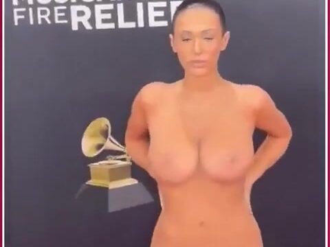 Bianca Censori nude at the 2025 Grammy Awards Viral Video